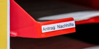 Landtag will Kinderschutz bei Nachhilfe und Freizeit stärken Für kommerzielle Angebote, die sich gezielt an Minderjährige richten, gibt es bislang keine verbindlichen Kinderschutz-Standards. (Symbolbild)