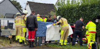 Mann lebensgefährlich verletzt – SEK nimmt Nachbarn fest Die Mordkommission ermittelt nach dem Vorfall in Hattingen.