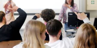NRW gehört bei Bildungsstudie zu Schlusslichtern Die IQB-Bildungsstudie für 2025 liegt mit Daten auch für NRW vor. (Archivbild)