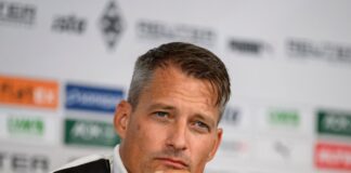 Blessin startet bei Gladbach mit Sieg Alexander Blessin gewinnt seine Trainerpremiere bei Gladbach.