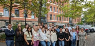 Azubis starten bei der Kreisstadt Mettmann Gleichstellungsbeauftragten und Kolleginnen aus der Personalabteilung und Kitas. Foto: Kreisstadt Mettmann