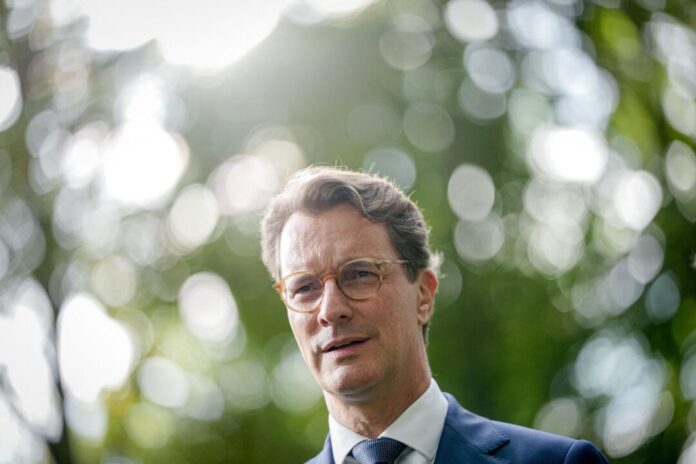 Ministerpräsident Hendrik Wüst NRW-Ministerpräsident Hendrik Wüst will nun schnell einen Gesetzentwurf zur geplanten Rentenreform.