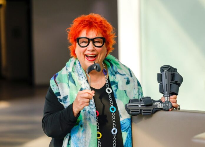 Richterin Barbara Salesch Barbara Salesch trug bei ihrem TV-Dreh eine sogenannte Orthese - heute kann sie darüber lachen.