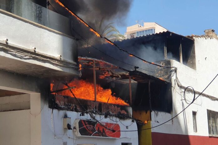 Feuer in einem Restaurant auf Mallorca Die Kegelbrüder aus dem Münsterland kommen erst 2028 auf die Anklagebank. (Archivbild)
