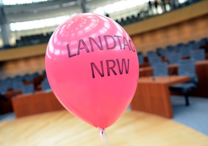 Weltkindertag im Landtag Am Weltkindertag lädt der Landtag zum «Tag der offenen Tür». (Archivbild)