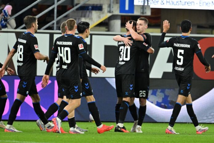SC Paderborn 07 - TSG 1899 Hoffenheim Torjubel beim SC Paderborn: Der Aufsteiger erzielte gegen Hoffenheim seine ersten Treffer.