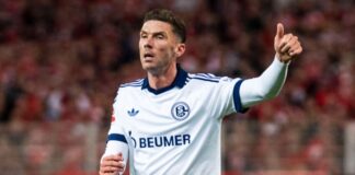 Dank Gosens: Schalke feiert ersten Bundesliga-Sieg seit 2023 Trifft beim Ex-Club: Schalke-Profi Robin Gosens.