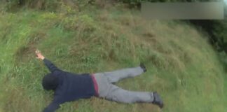 Plattes Gras verrät Strom-Saboteur – Bodycam filmt Festnahme Festnahme des mutmaßlichen Strom-Saboteurs - gefilmt von einer Bodycam.