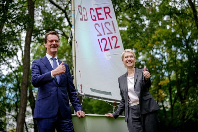 Olympiabewerbung Köln-Rhein-Ruhr Hendrik Wüst und Manuela Schwesig bei einem Termin.