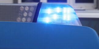 32-Jähriger von Auto erfasst und lebensgefährlich verletzt Da ein Alkoholeinfluss des Verletzten nicht ausgeschlossen werden konnte, wurde eine Blutprobe angeordnet. (Symbolbild)