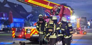 Feuer bricht während Betrieb in Restaurantküche aus Die Feuerwehr war am Abend bei einem Großeinsatz in Gevelsberg gefordert.