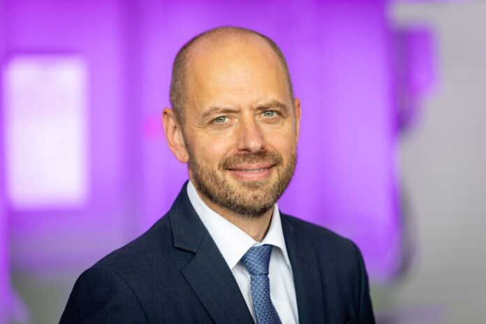 Siemens Energy - Vorstandsvorsitzender Christian Bruch Siemens-Energy-Chef Bruch: Die Bedrohung für deutsche Infrastruktur hat deutlich zugenommen. (Archivbild)