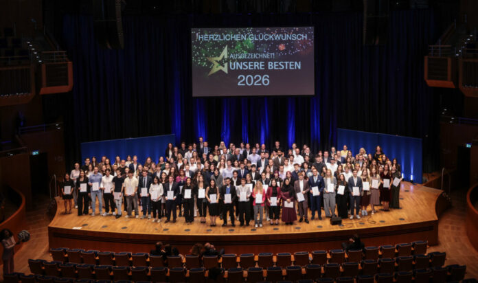 20261006_Bestenehrung_Melanie Zanin (228) Die Industrie- und Handelskammer hat die besten Absolventen aus der Region geehrt. Foto: IHK Düsseldorf / Melanie Zanin