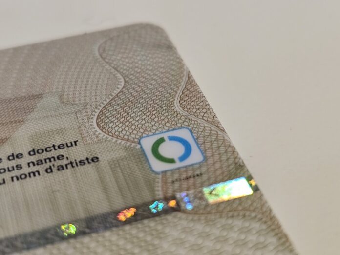 Den PIN für die Online-Funktion des Personalausweises kann man nun über das Internet beantragen. Foto: Volkmann Den PIN für die Online-Funktion des Personalausweises kann man nun über das Internet beantragen. Foto: Volkmann