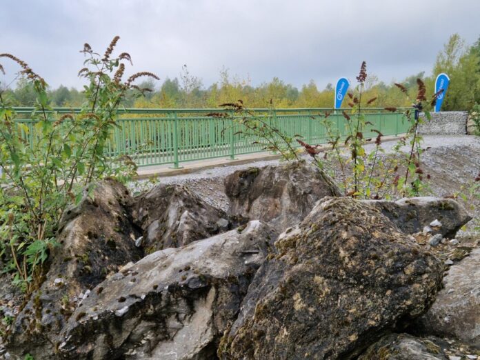 Brücke Wanderweg