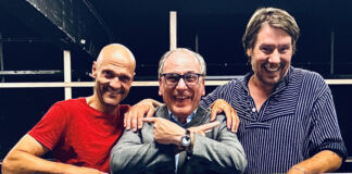 „Kunst“: Ein Gemälde, drei Meinungen, viel Zündstoff 40 Jahre TiC: Die Jubiläums-Premiere wird mit dem Schauspiel Wuppertal gefeiert. Foto: Schauspiel Wuppertal