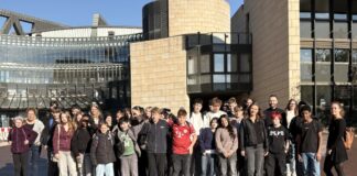 Wülfrather Sekundarschüler im Landtag zu Gast