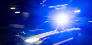 Viele Drogen in Reichweite von Kind: Jugendamt greift ein «Noch während der polizeilichen Maßnahmen veranlassten die städtischen Mitarbeiter die Inobhutnahme des Kindes», heißt es in der Polizeimitteilung. (Symbolbild)