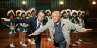 Nächster Münster-«Tatort» kurz nach dem 11.11.: «Narrentanz» Kriminalhauptkommissar Frank Thiel (rechts, Axel Prahl) und Rechtsmediziner Professor Karl-Friedrich Boerne (Jan Josef Liefers) werden im «Tatort: Narrentanz» (15.11. im Ersten) in die Welt des westfälischen Karnevals katapultiert. (WDR-Handout)