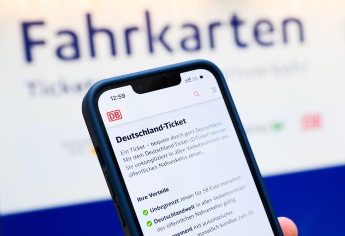 Deutschlandticket Kommt bald die kleine Schwester des Deutschlandtickets? (lllustration)