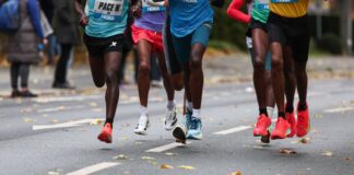 Streckenrekord und kenianische Siege beim Köln-Marathon Sowohl bei den Männern als auch den Frauen gab es beim Kölner Marathon kenianische Siege und Streckenrekorde. (Archiv)