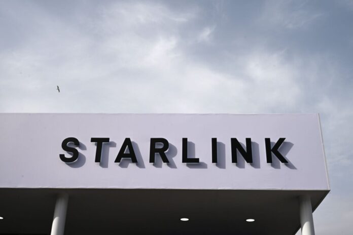 Starlink beim Mobile World Congress In mehreren EU-Staaten hat es in den vergangenen Wochen Anschläge auf technische Anlagen für das Satellitennetzwerk Starlink gegeben. (Archivbild)