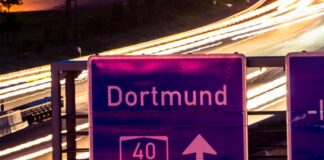 A40 bei Dortmund bis Freitag für Sanierung gesperrt Mehrere Tage lang wird die Autobahn 40 bei Dortmund für eine Streckensanierung gesperrt. (Archivbild)