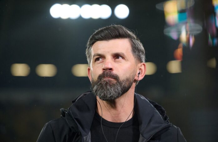 SG Dynamo Dresden - FC Schalke 04 Trainer Miron Muslic von Schalke 04 will nach dem Pokal-Aus die Ruhe bewahren.