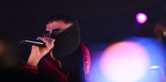 Warum Haftbefehls Gesundheitszustand so viele bewegt Der Rapper Haftbefehl bei einem Auftritt. (Archivbild)