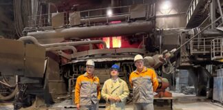 Stahlfirma will Werke in Hagen und Krefeld verkaufen Der Stahlhersteller Deutsche Edelstahlwerke will sich künftig auf seine Standorte in Witten und Siegen konzentrieren. Die Werke in Krefeld und Hagen sollen verkauft oder geschlossen werden. (Archivbild)