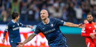 Bochum feiert Pokal-Coup und macht den Trainer «happy» Kam spät und traf: der eingewechselte Philipp Hofmann.