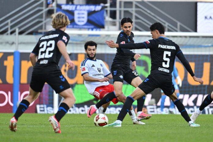 SC Paderborn 07 - Hamburger SV Umkämpftes Spiel mit knappem Sieger: Paderborn bezwingt den HSV.