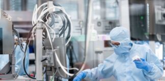 Finanzinvestor EQT will Diagnostikkonzern Qiagen übernehmen Der Finanzinvestor EGT hat ein Angebot für den Diagnostikkonzern Qiagen vorgelegt (Archivbild)
