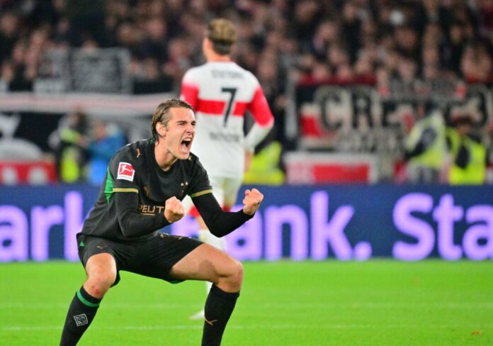 VfB Stuttgart - Borussia Mönchengladbach Zeigt Emotionen: Florian Neuhaus