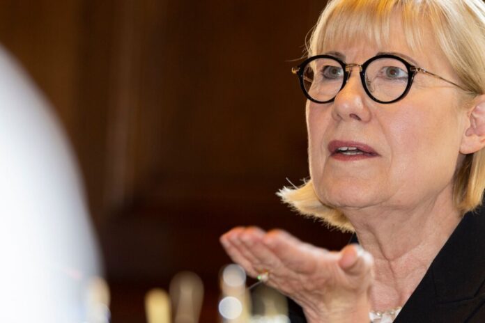 Ursula Gather Thyssenkrupp will seine Stahlsparte verselbstständigen. «Ich habe den Eindruck, dass es aktuell ein gutes Zeitfenster für einen solchen Schritt gibt», sagte jetzt die Chefin der Krupp-Stiftung, Ursula Gather, in einem Interview der WAZ. (Archivbild)