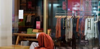 Schlafsäcke, Decken, Zelte – eine Million für Obdachlose Geld ist wichtig, um Menschen auf der Straße zu helfen - genau hinsehen aber auch. (Symbolbild)